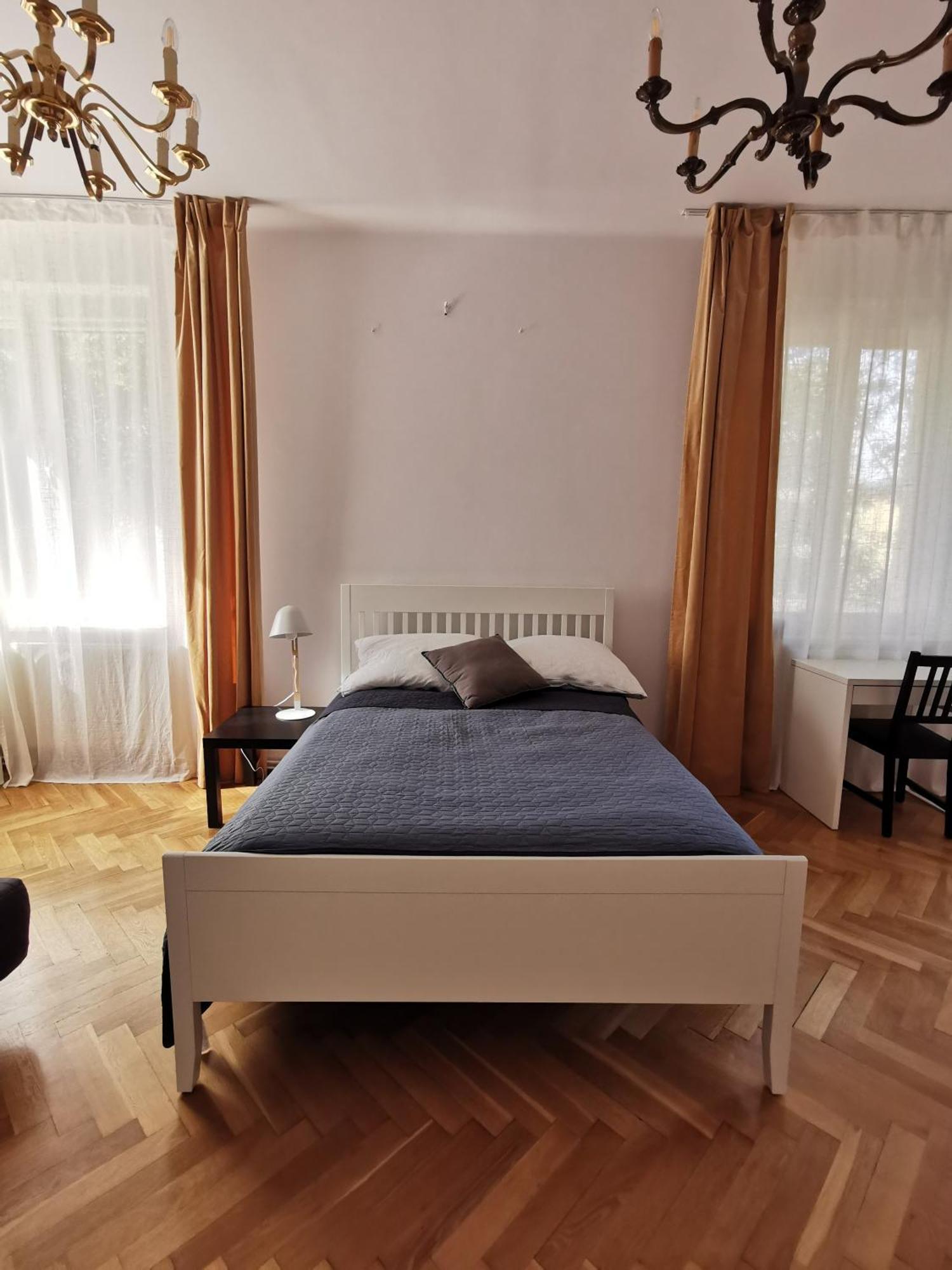 Cozy Spacious Apartment With Balcony Krakau Buitenkant foto